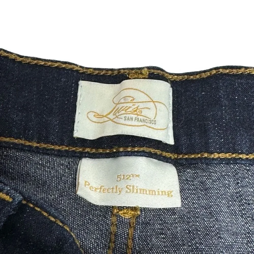 Levi’s dark wash 512 perfectly slimming Bermuda jean shorts size 10 - Picture 8 of 13